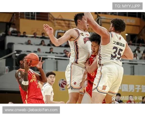 弗格重返辽宁赛场感慨万千：这里都是我的家人和兄弟